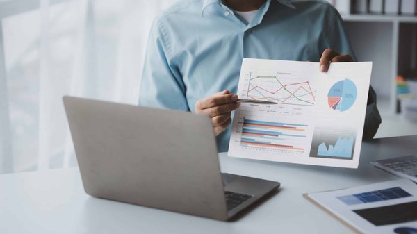 How to Use Data Analytics to Predict Customer Buying Patterns in UK Retail?