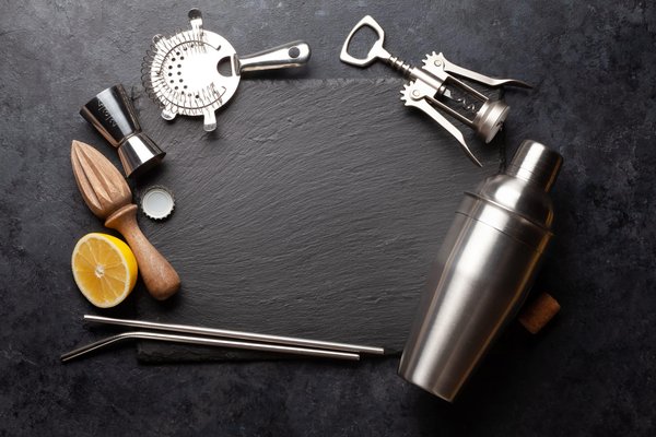 How to Create a Refreshing Sparkling Pimm's Cocktail with Fresh Summer Fruits?